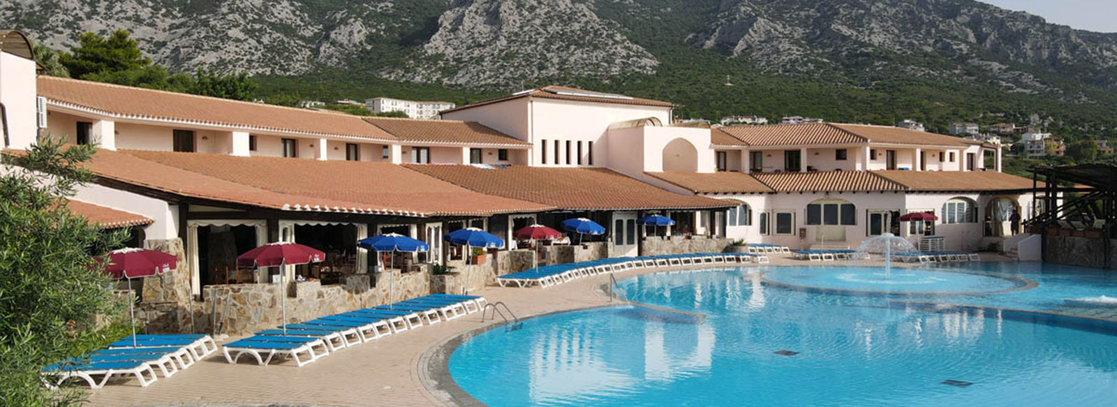 A 800 metri dalla spiaggia, navetta inclusa