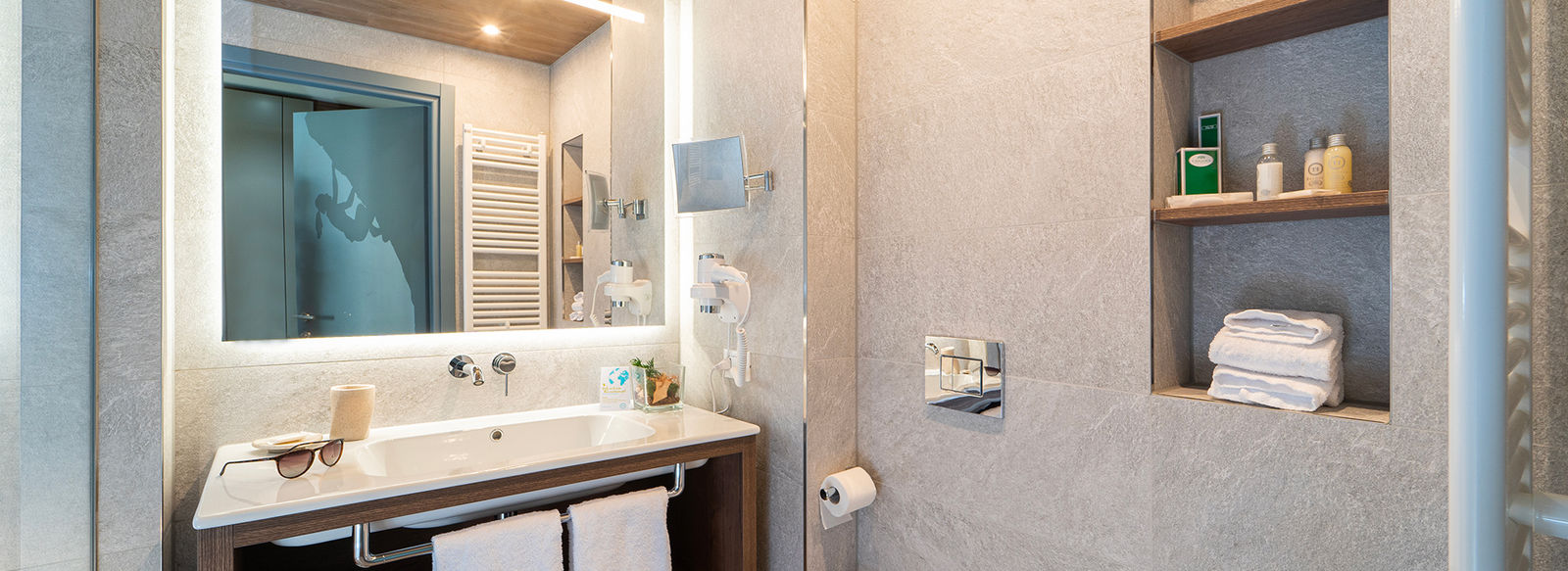 L’emozione di toccare il cielo con un dito 