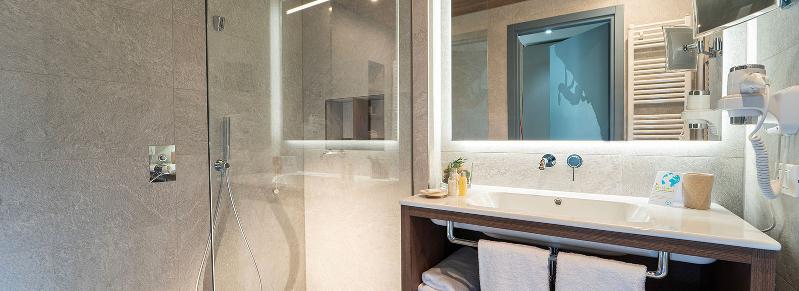 L’emozione di toccare il cielo con un dito 