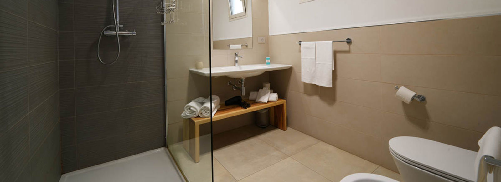 Costa Smeralda low budget