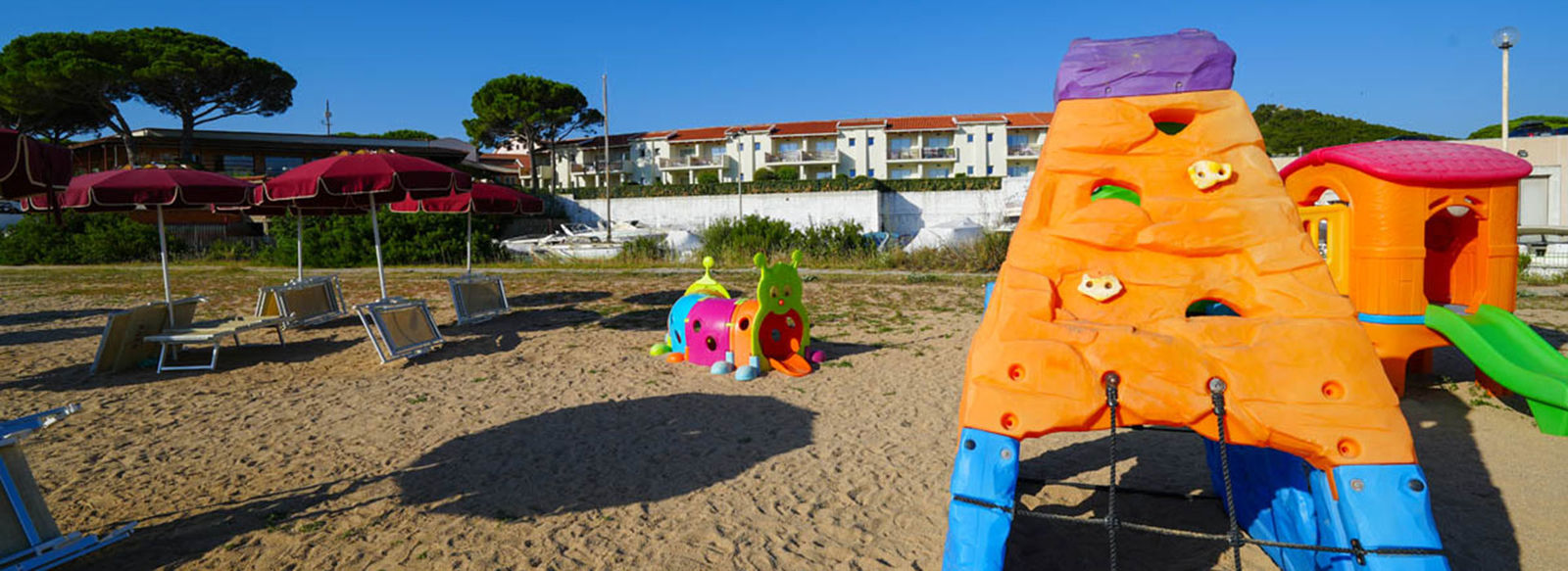 Costa Smeralda low budget