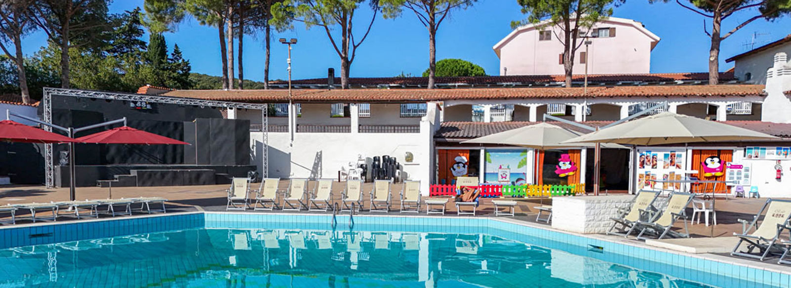 Costa Smeralda low budget