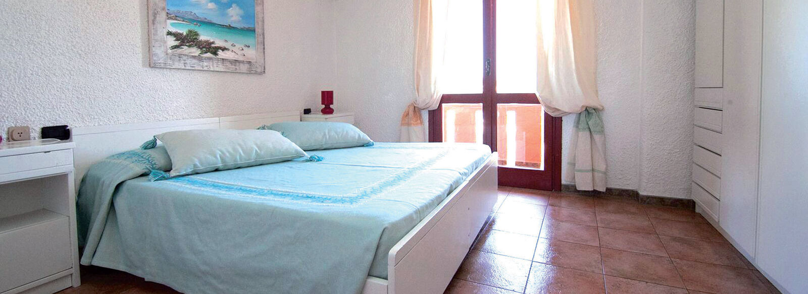 Costa Smeralda low budget