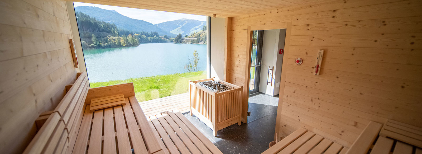 Sci e wellness a 100 metri dal Lago di Valdaora