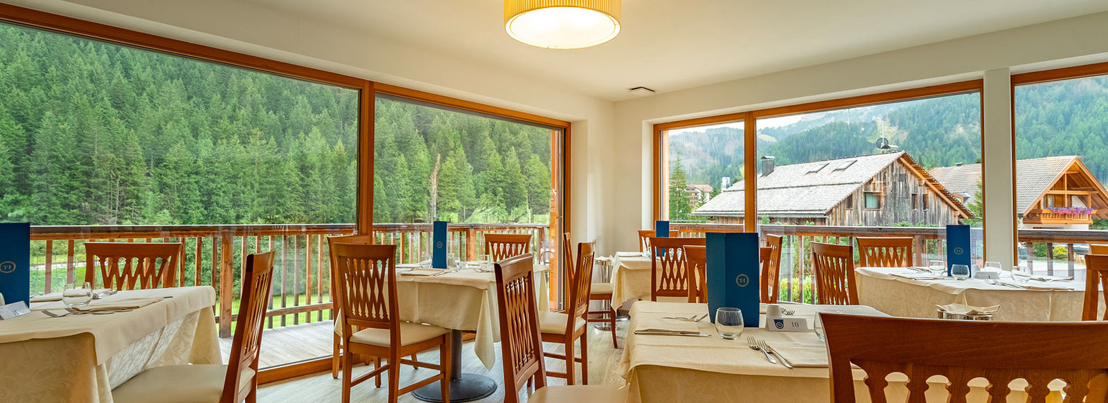 Alle pendici del Sassongher