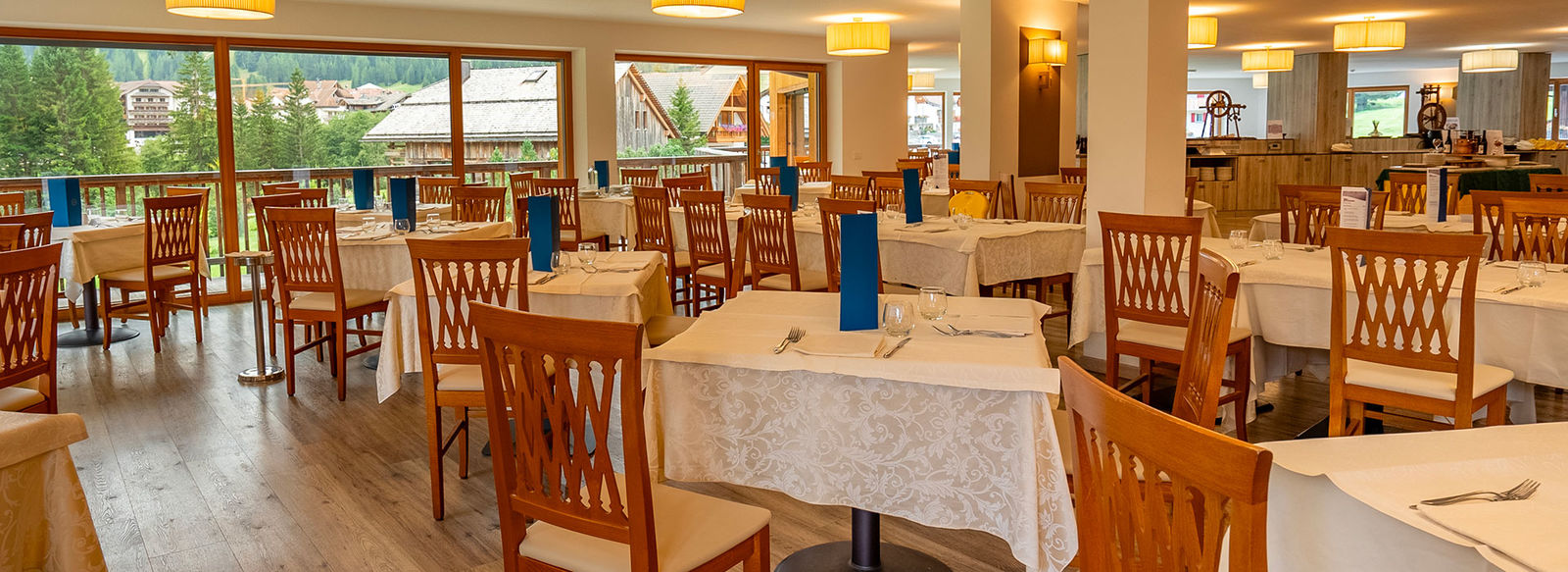 Alle pendici del Sassongher