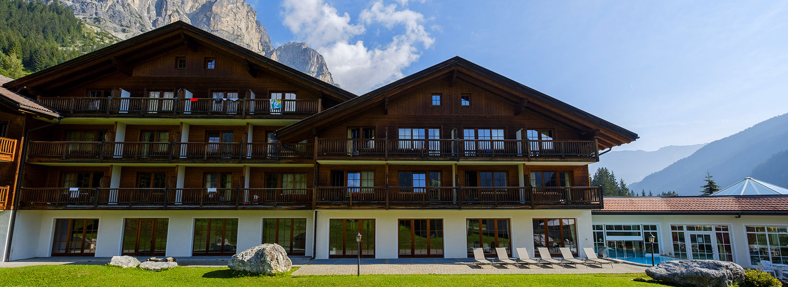 Alle pendici del Sassongher