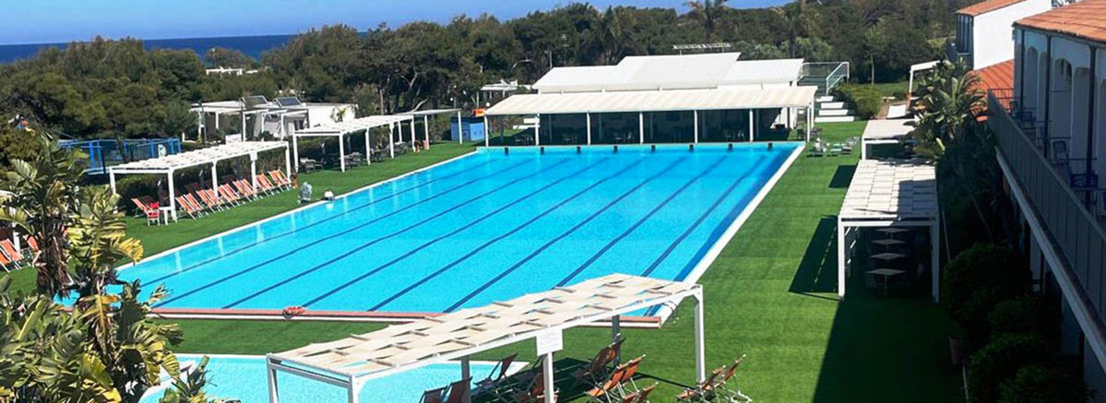 A 200 metri dalla spiaggia