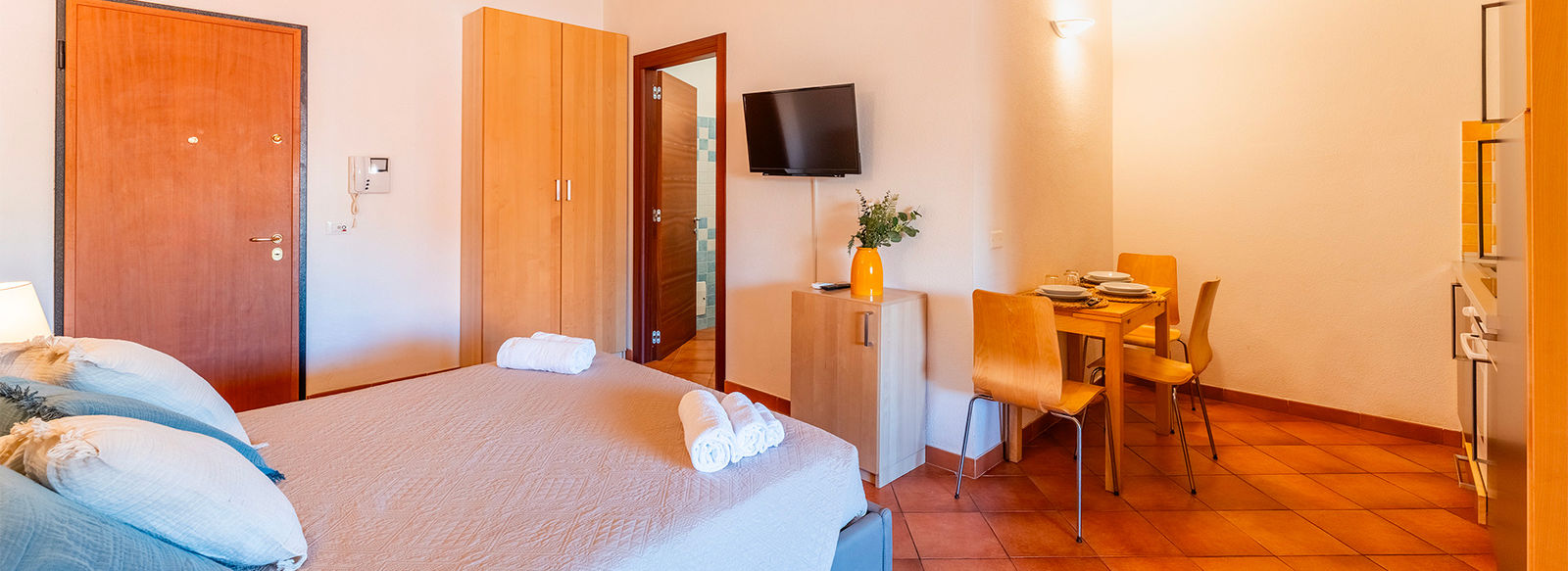 A 1 km dalla spiaggia di Rena Bianca