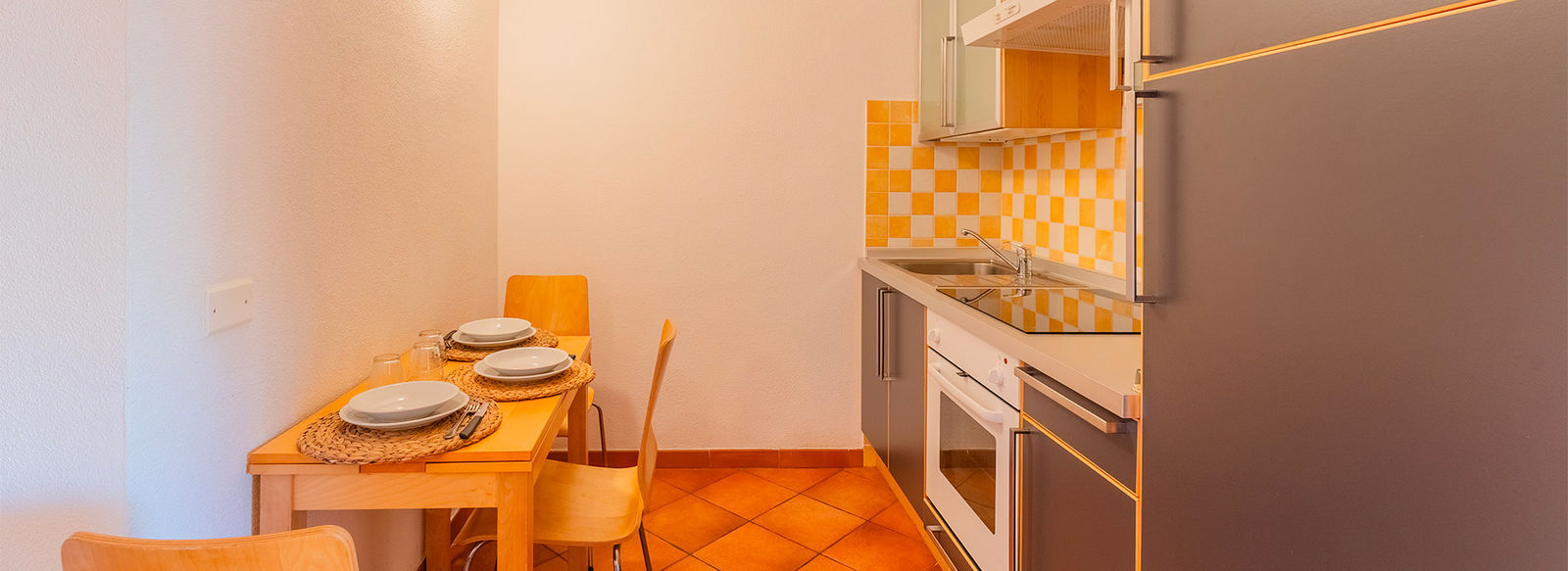 A 1 km dalla spiaggia di Rena Bianca