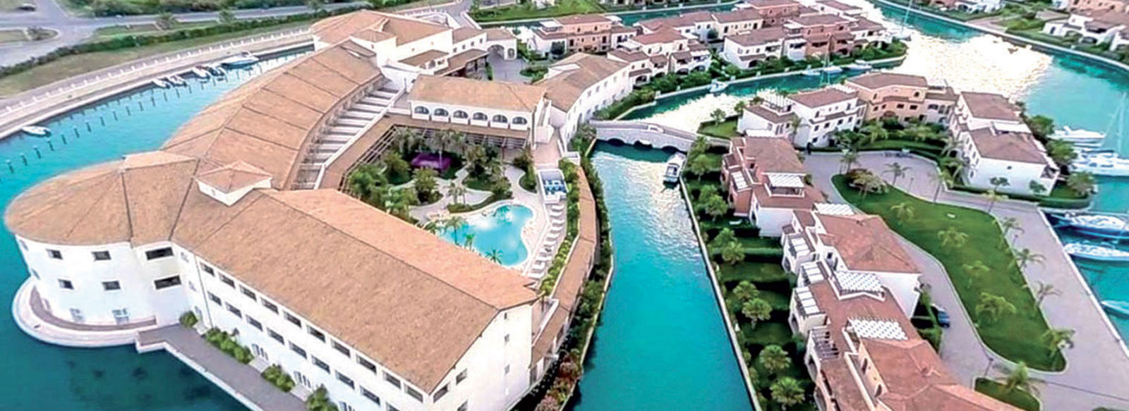 Spiaggia privata a 300 metri