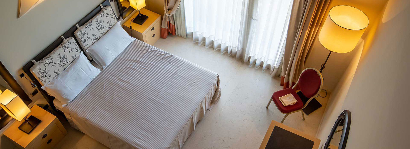 Spiaggia privata a 300 metri