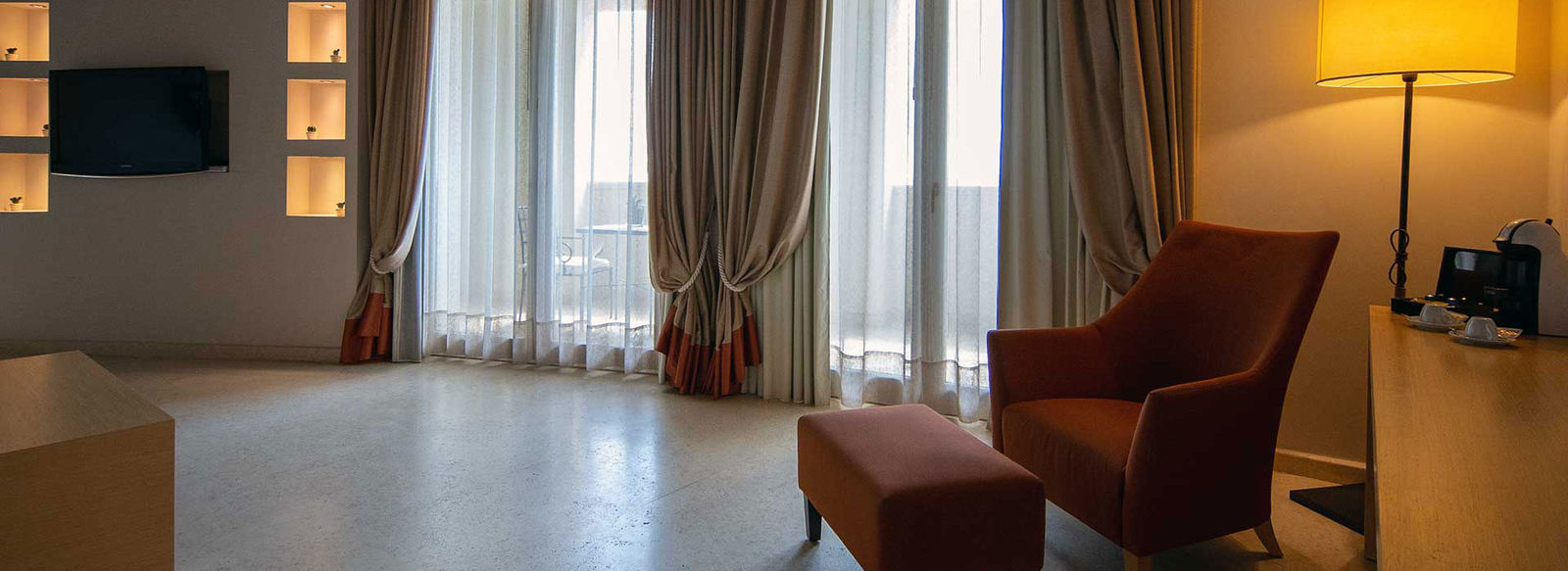 Spiaggia privata a 300 metri