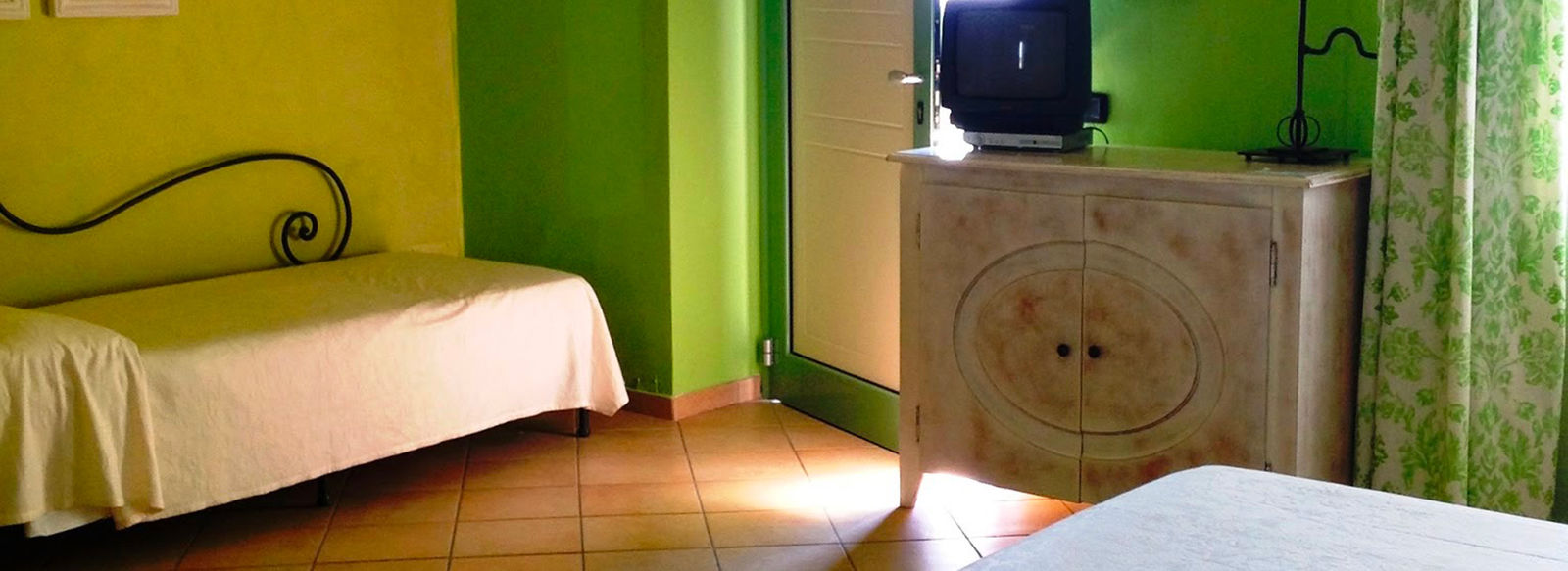 Mare cristallino e panorama incantevole