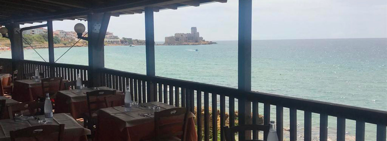 Mare cristallino e panorama incantevole