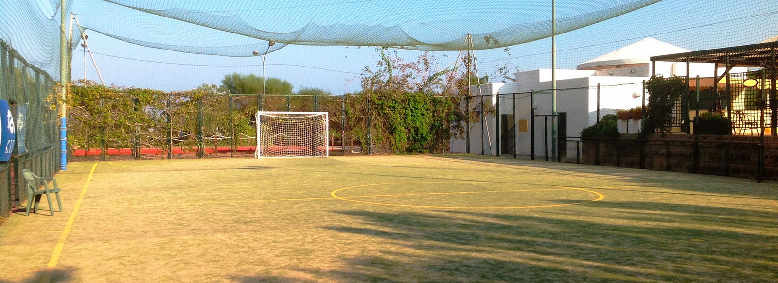 Mare cristallino e panorama incantevole