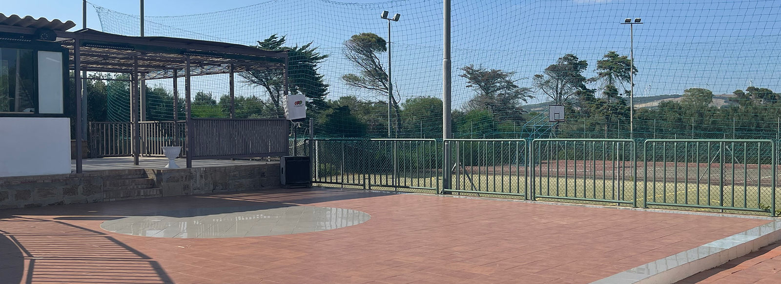 Mare cristallino e panorama incantevole