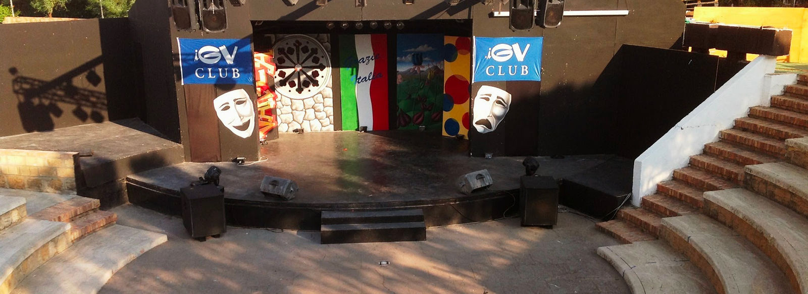 Mare cristallino e panorama incantevole