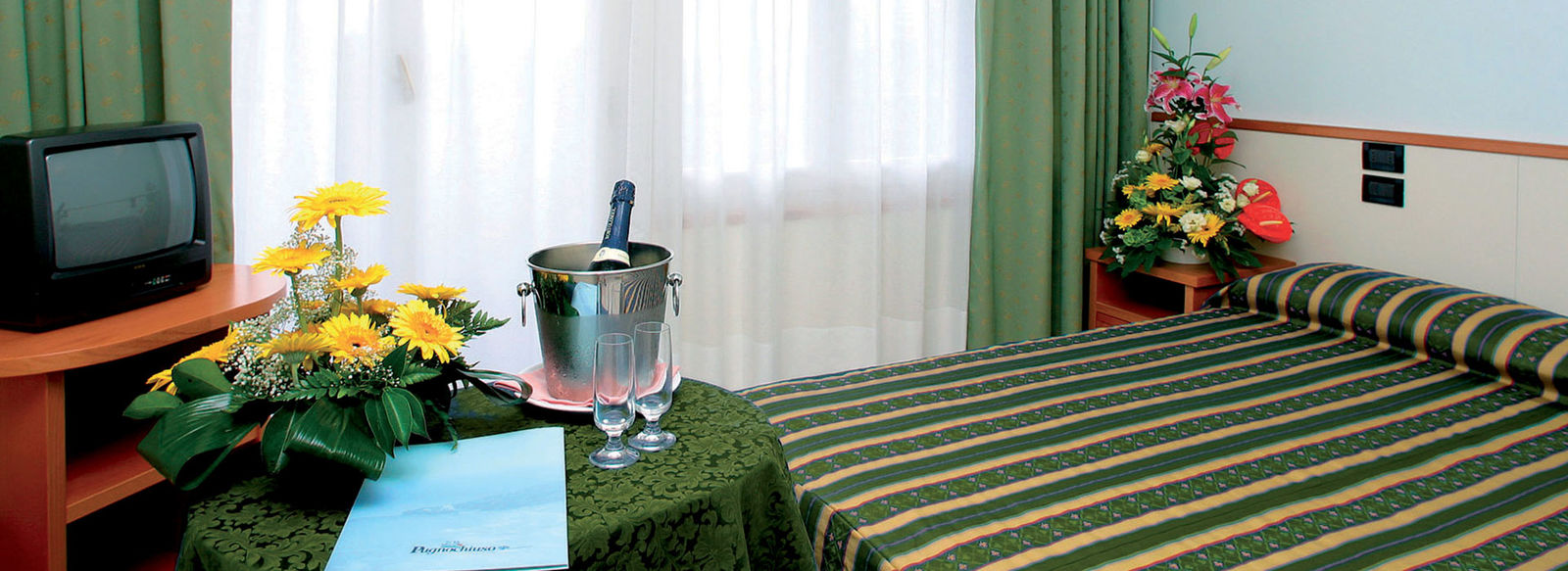 Nel cuore del Gargano, sul mare smeraldino