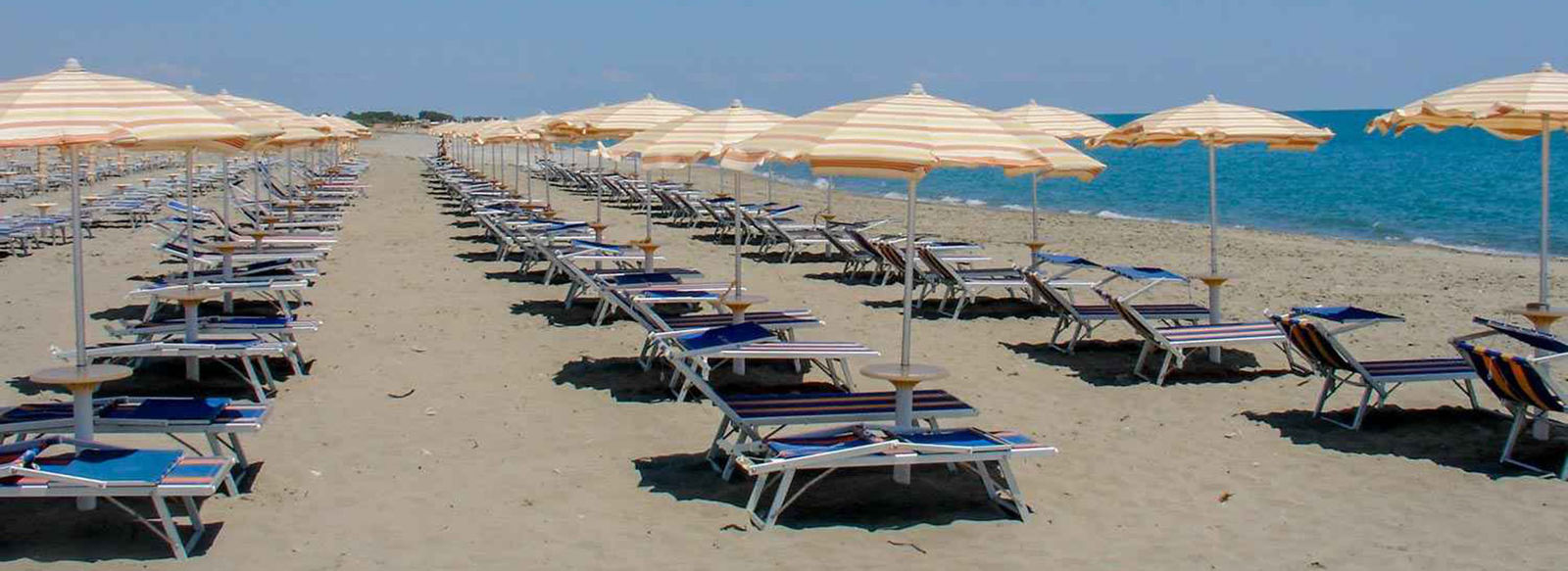 Affacciato sul Mar Ionio