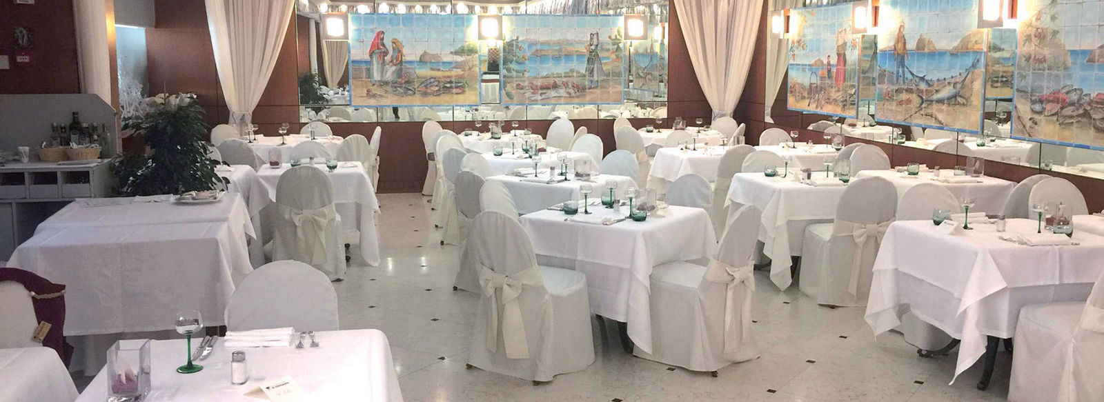 In stile moderno, a 200 metri dalla spiaggia