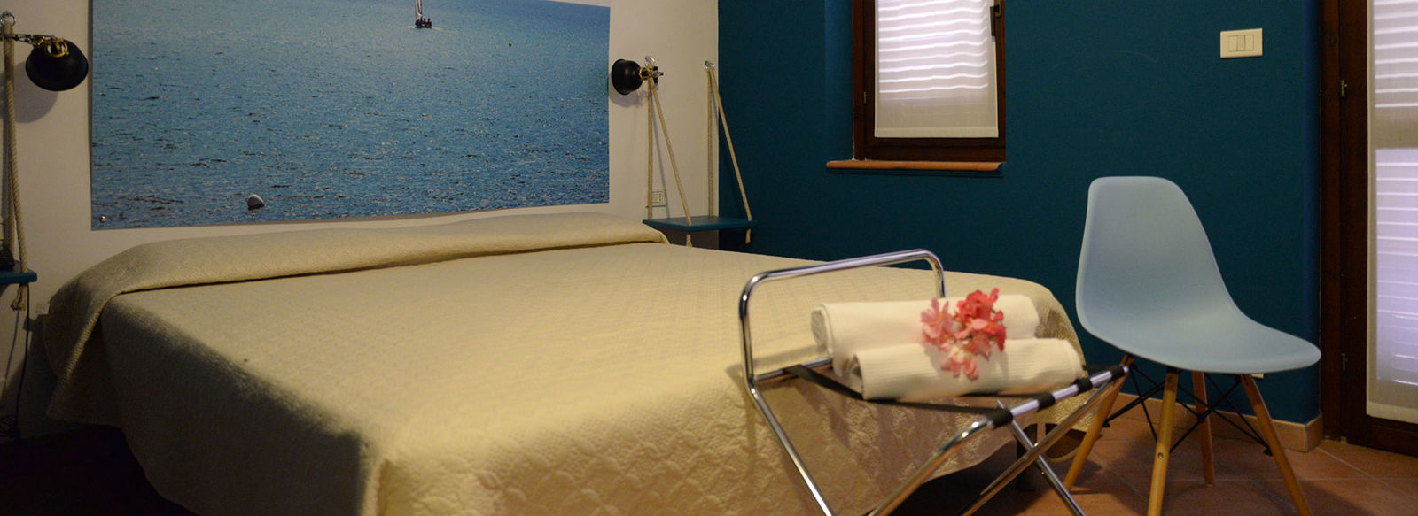 A 700 metri dalla spiaggia