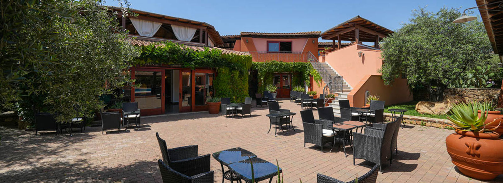 A 300 metri dalla spiaggia