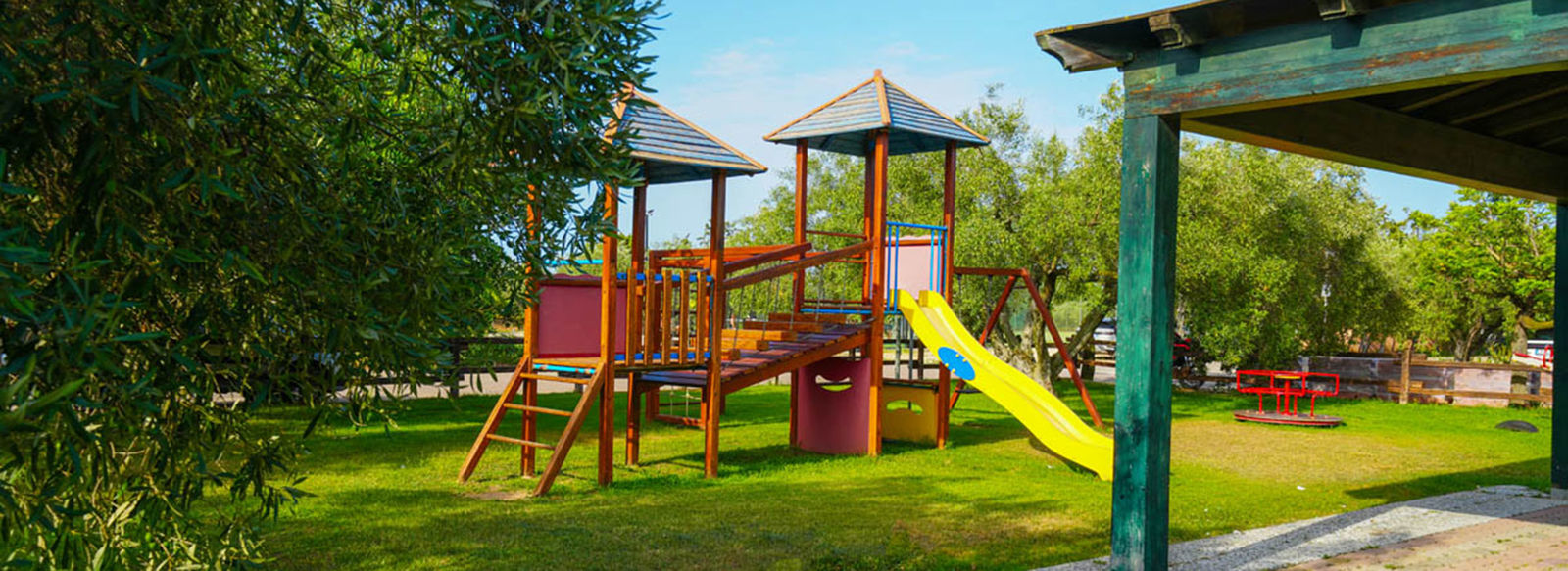 A 300 metri dalla spiaggia