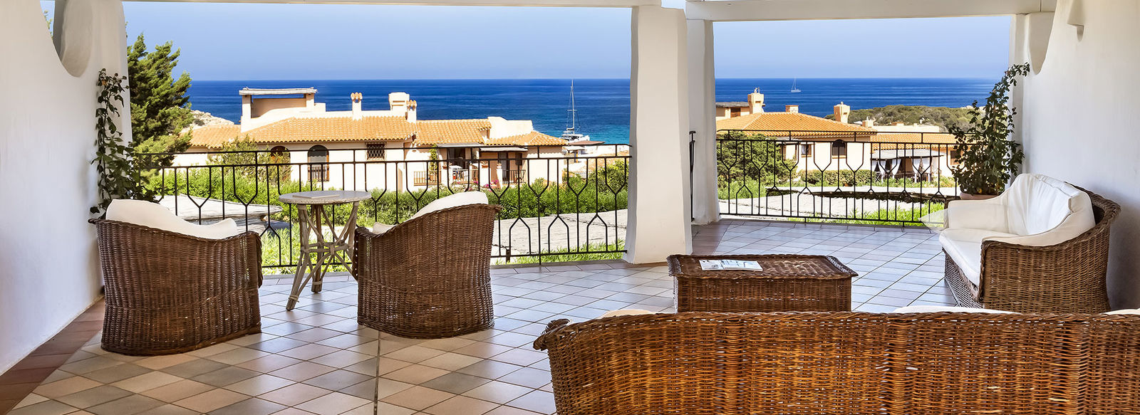 A 50 metri dal mare, con panorama sulla baia di Cala Granu