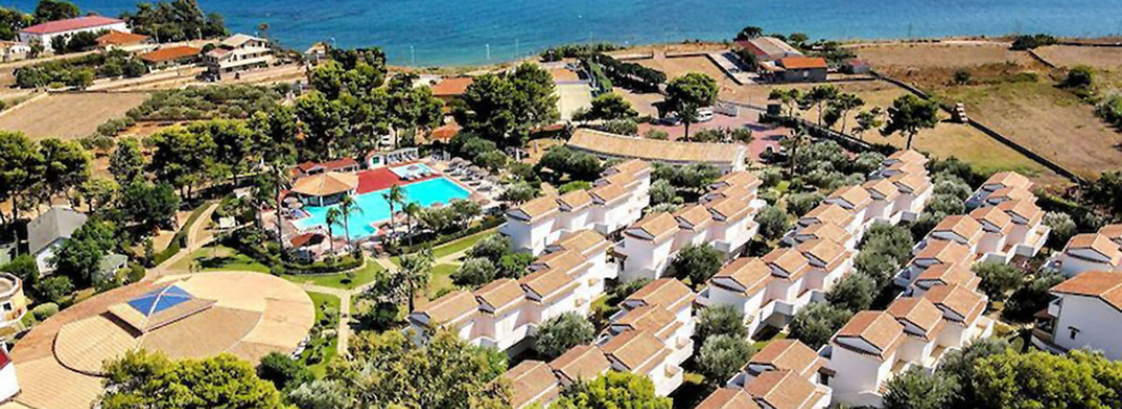 A 300 metri dalla spiaggia