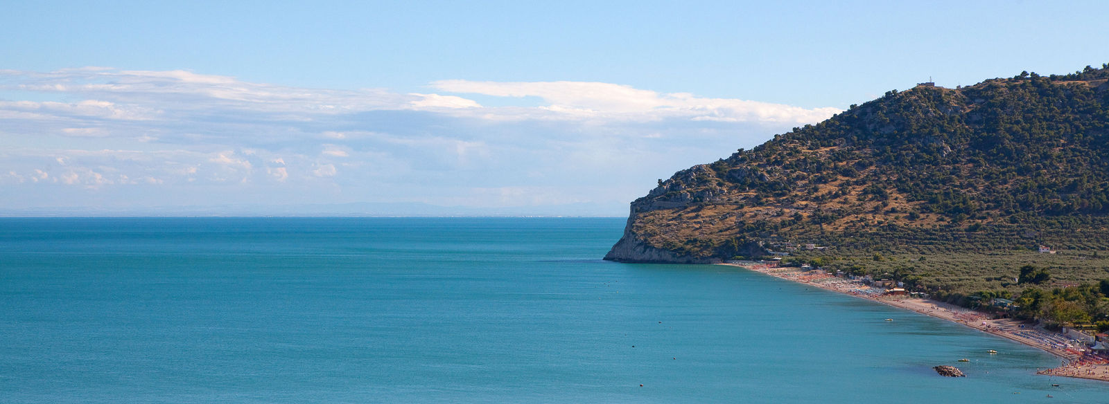 Vista incantevole sulla Baia di Mattinata
