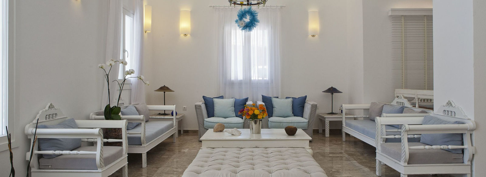 Atmosfera familiare, in tipico stile cicladico