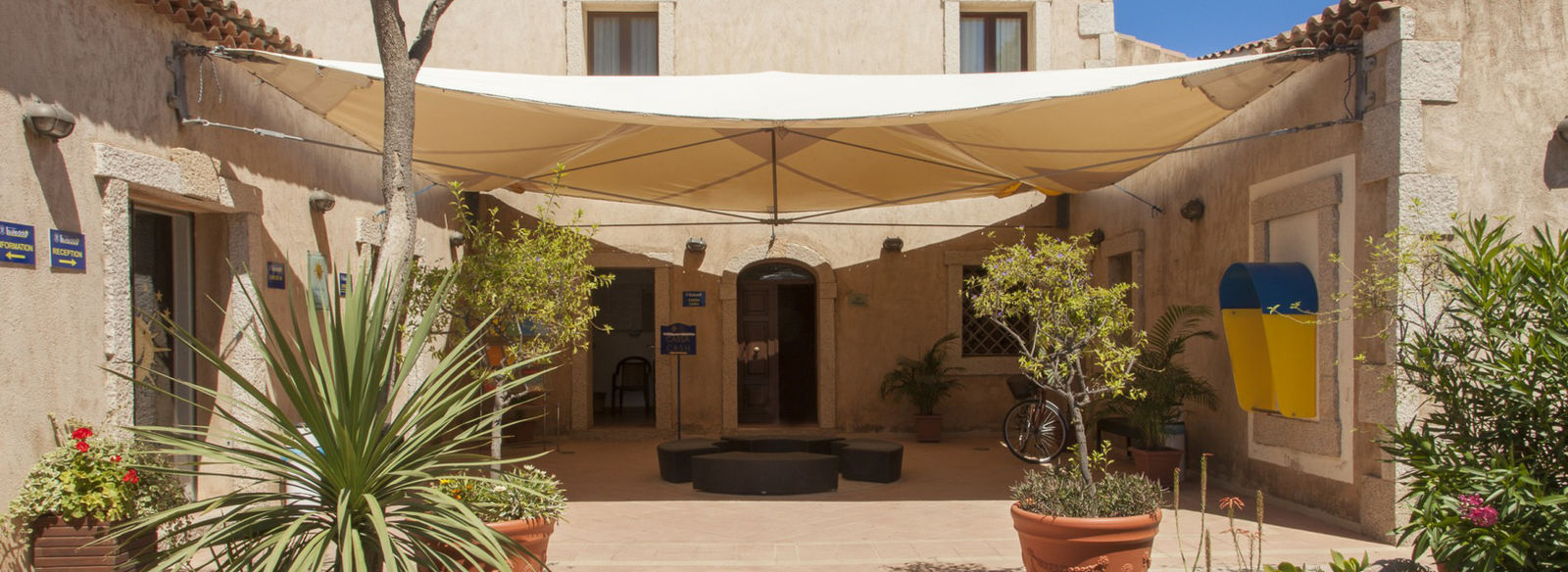 Hotel-Resort in Camping Village, in Costa Smeralda