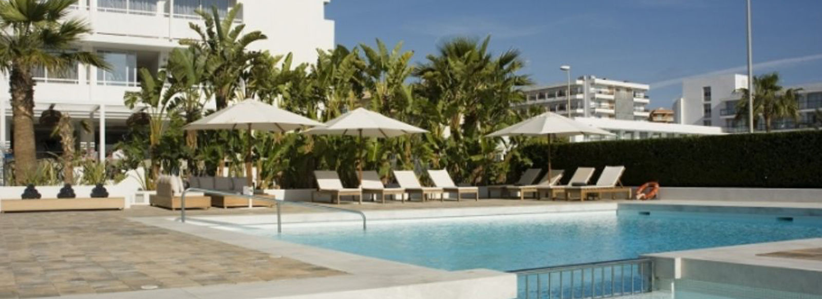 DESIGN MODERNO E ATMOSFERA RILASSATA