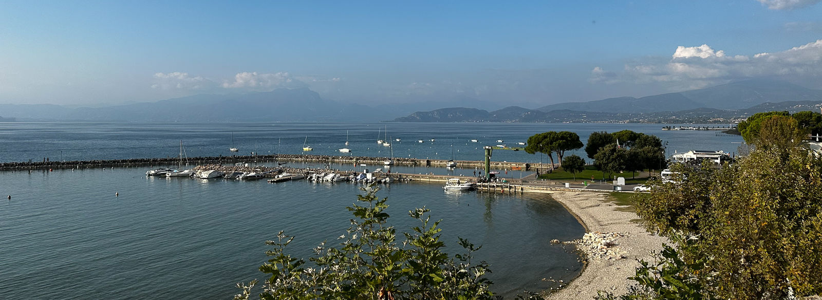 Case mobili a 200 metri dal lago