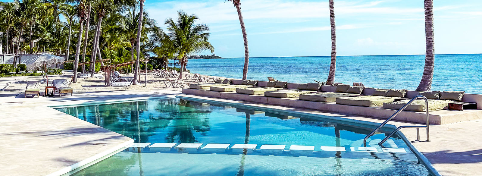 Un'oasi di relax sulle bianche spiagge della Riviera Maya