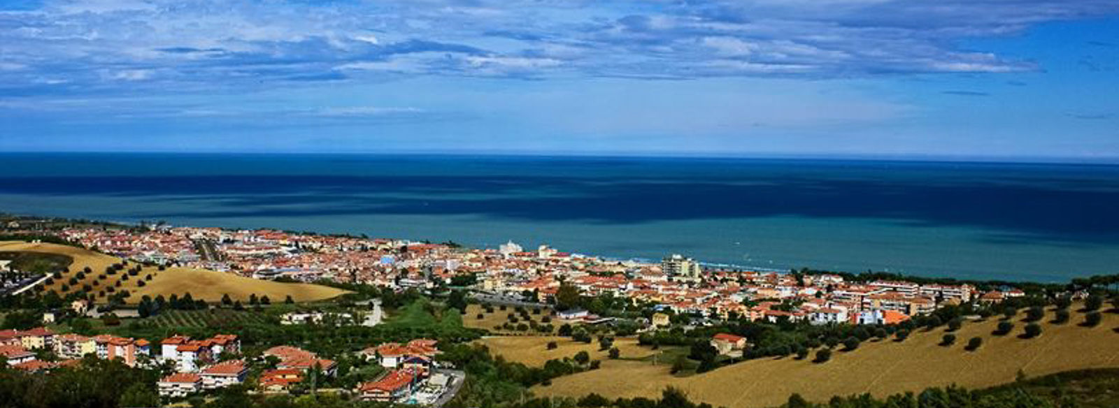 A 100 metri dal mare della Riserva Naturale Torre del Cerrano