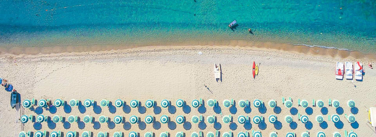 Villaggio panoramico tra gli uliveti affacciato sul Golfo di Squillace