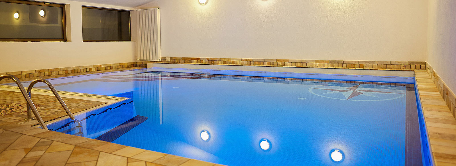 In Val di fassa, a 800 metri dalle piste da sci