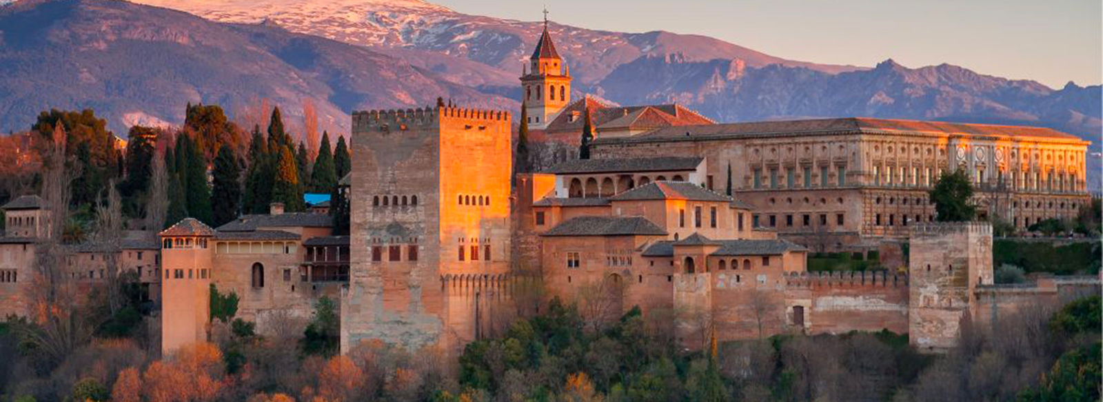 Un tour nell’incantevole Andalusia, tra arte, storia e tradizioni senza tempo