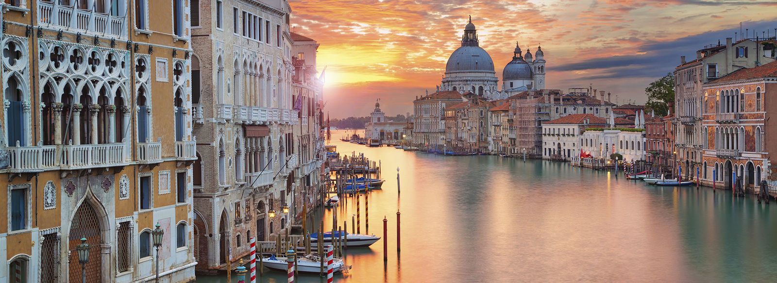 Amore e cultura sospesi sull’acqua