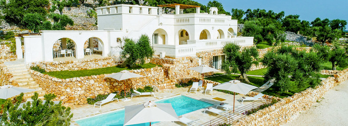 Lusso ed eleganza in villa privata con piscina
