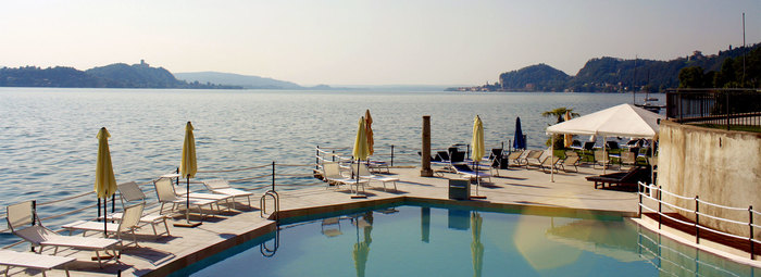 Direttamente sul Lago Maggiore