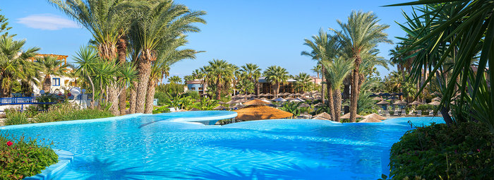 Resort 5* con 6 piscine esterne