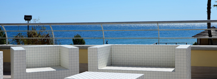 Elegante e raffinato, a pochi metri dal mare