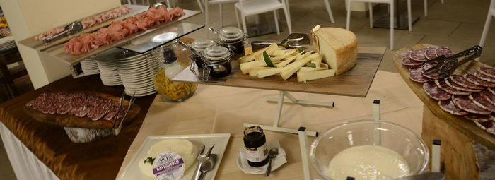 Gestione familiare, a 50 metri dalla spiaggia