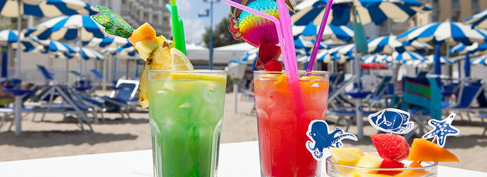 Fronte mare, spiaggia inclusa