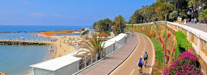 Stile liberty a 200 metri dal mare
