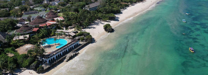 In prima linea sulla spiaggia di Diani
