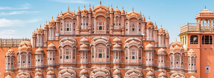 Accendi il nuovo anno con i colori dell’India
